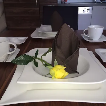 アパート Leiner *