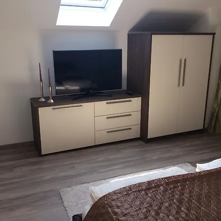 Leiner ヘーヴィーズ